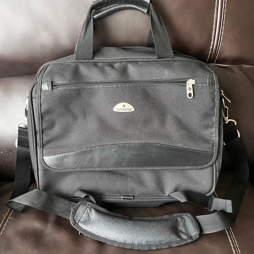 Samsonite Black Laptop Bag for Men